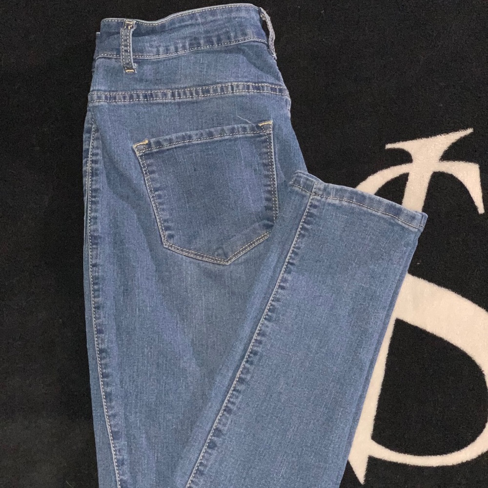 Fashion Nova “KLUM” Jeans
